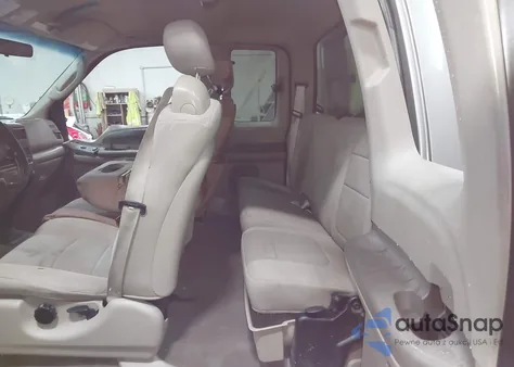 2004 Ford F-250 Lariat/Xl/Xlt from USA, damaged, VIN 1FTNX21P94ED59624